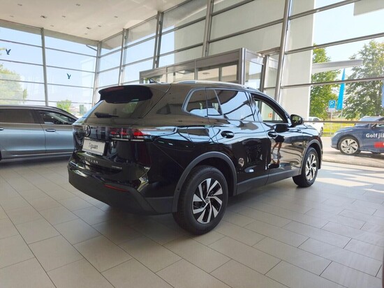 VOLKSWAGEN Tiguan People 1,5 TSI 150 kW eHybrid 150 kW_5