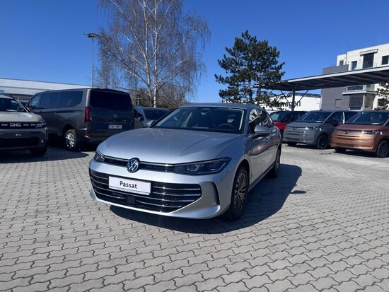 VOLKSWAGEN Passat Elegance 2,0 TDI 110 kW  7 Automatická 110 kW_1