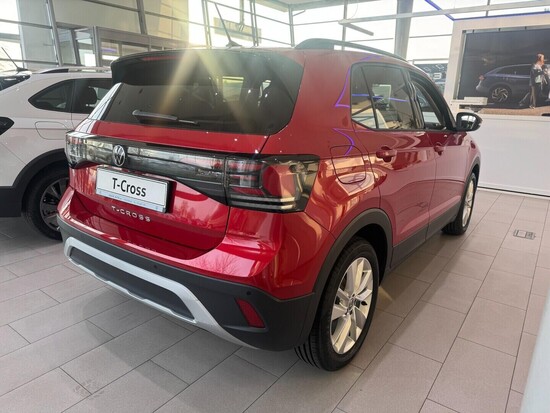 VOLKSWAGEN T-Cross People 1.0 TSI 6G 85 kW_5
