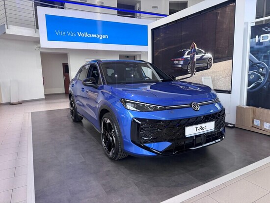 VOLKSWAGEN T-Roc R-Line 1,5 eTSI 7DSG 110 kW_3