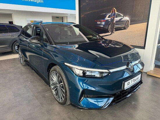 VOLKSWAGEN ID.7 Tourer Pro S People 210 kW, 86 kWh   kW_3