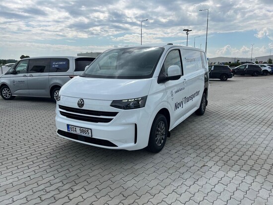 VOLKSWAGEN Transporter skříň KR 2,0 TDI 110 kW_1