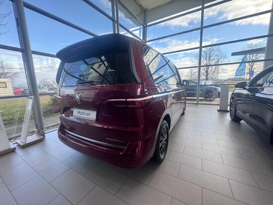 VOLKSWAGEN Akční Multivan Style 1,5 TSI PHEV 4MOT 130 kW_5