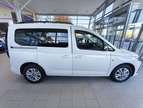 VOLKSWAGEN Akční Caddy 1,5 TSI DSG 85 kW_4