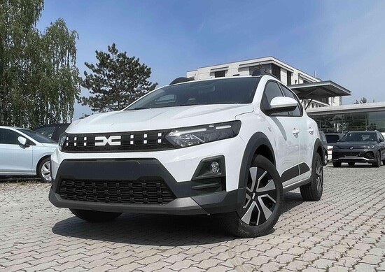 DACIA Sandero Stepway Expression ECO-G 120 1.2 81 kW_1