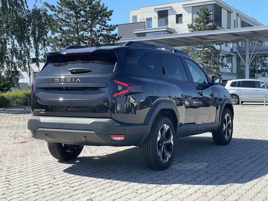DACIA Bigster Extreme Hybrid 155 1,8 115 kW_3