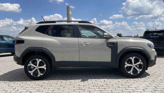 DACIA Duster Journey Hybrid 155 1.8 115 kW_4