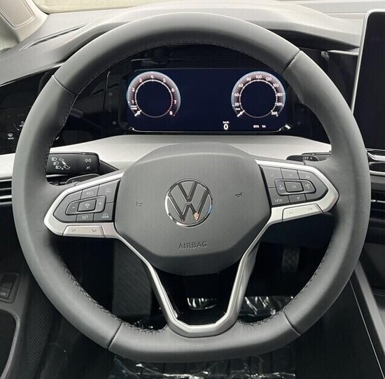 VOLKSWAGEN Golf Variant People 1,5 eTSI 110 kW 7 DSG_5