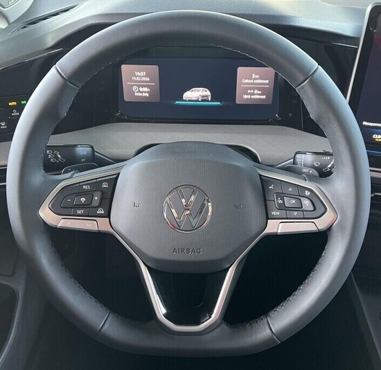 VOLKSWAGEN Golf People 1,5 eTSI 110 kW 7 DSG mHEV_5