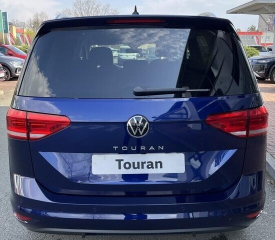 VOLKSWAGEN Touran People 1,5 TSI EVO2 7DSG 110 kW_3