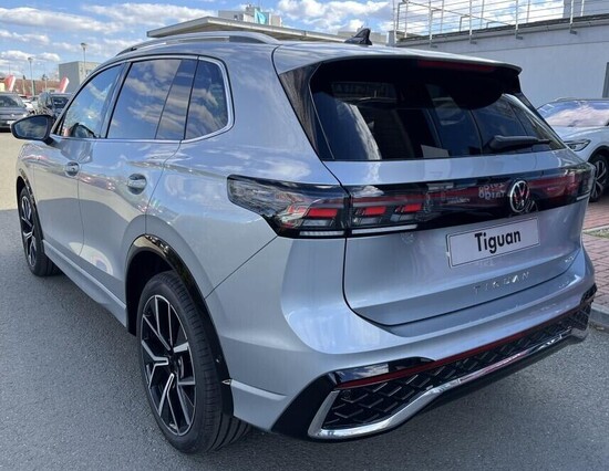 VOLKSWAGEN Tiguan R-Line People 1,5 eTSI mHEV 110 kW_2