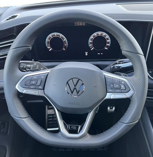 VOLKSWAGEN Tiguan R-Line People 1,5 eTSI mHEV 110 kW_5