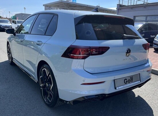 VOLKSWAGEN Golf R-Line People 1,5 eTSI mHEV 110 kW 7 DSG_2