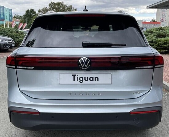 VOLKSWAGEN Tiguan Love 1,5 eTSI mHEV 110 kW_3