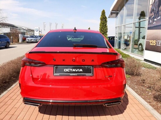 ŠKODA Octavia RS 2,0 TSI 180 kW_3