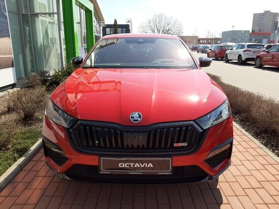 ŠKODA Octavia RS 2,0 TSI 180 kW_4