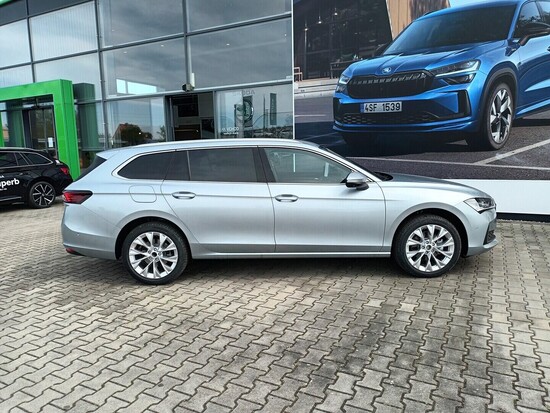 ŠKODA Superb Combi L&K  2,0 TDI 110 kW_4