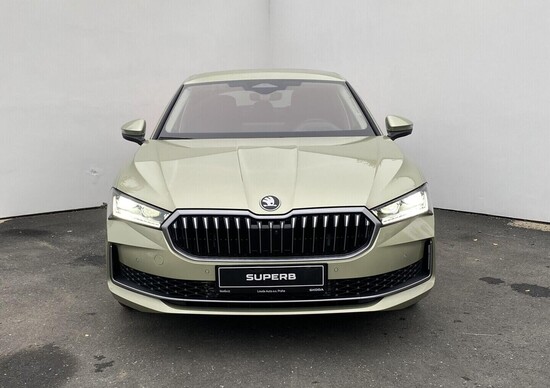 ŠKODA Superb L&K 2,0 TDI 4x4 142 kW_2