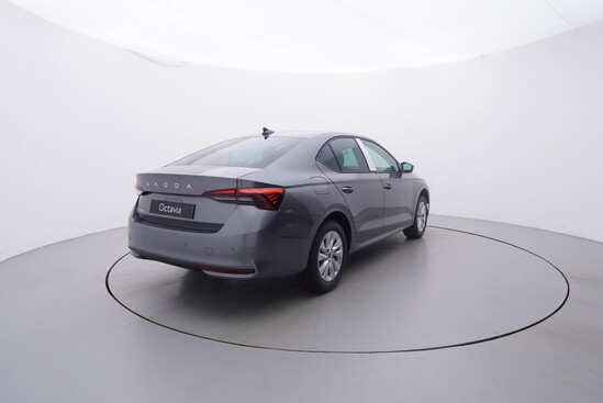 ŠKODA Octavia 130 let 2.0 TDI 858 kW_5