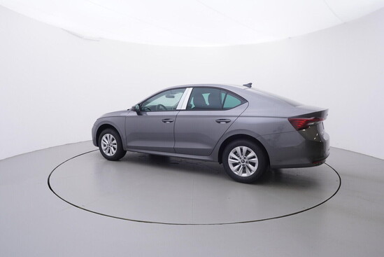 ŠKODA Octavia 130 let Selection 1,5 TSI 85kW_3