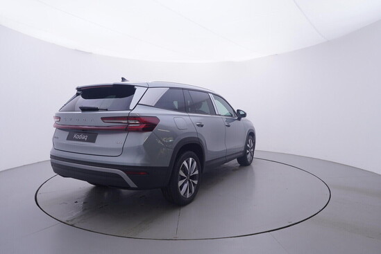 ŠKODA Kodiaq Selection 2.0 TDI 4x4 142 kW_5