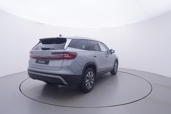 ŠKODA Kodiaq Selection 2.0 TDI 4x4 142 kW_5