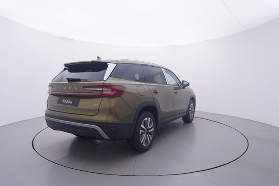 ŠKODA Kodiaq Selection 2.0 TDI 4x4 142 kW_5
