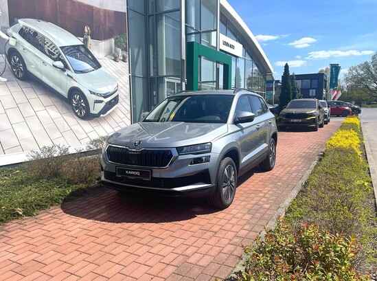 ŠKODA Karoq Selection 1,5 TSI 110 kW 6-stup. mech._1