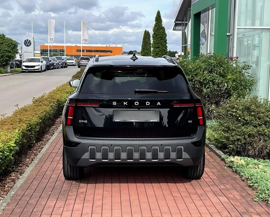 ŠKODA Epiq Selection 55 kWh 155 kW_4