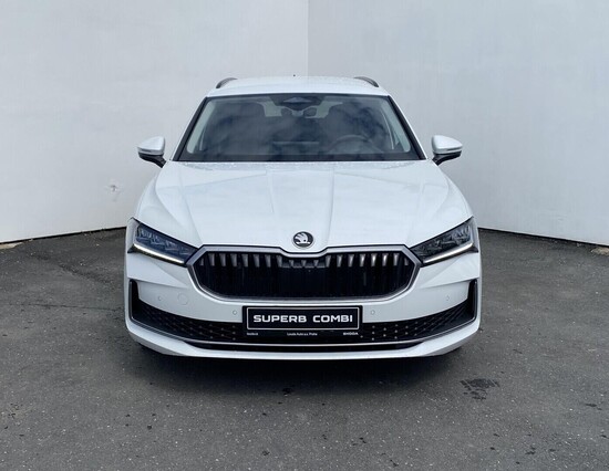 ŠKODA Superb Combi Selection 2.0 TDI 110 kW_2
