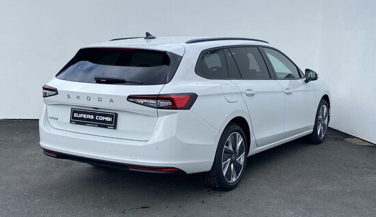 ŠKODA Superb Combi Selection 2.0 TDI 110 kW_5