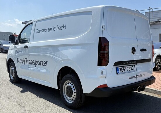 VOLKSWAGEN Transporter skříň KR 2.0 TDI 81 kW_2