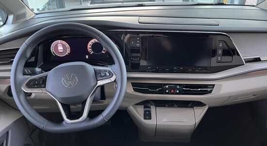 VOLKSWAGEN Akční Multivan Long Life 1,5 TSI PHEV 4M DSG 180 kW_5