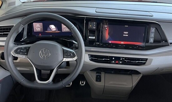 VOLKSWAGEN Akční Multivan Long Style 1,5TSI PHEV 4M 130 kW  6 DSG Plug-in hybrid_5