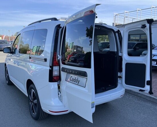 VOLKSWAGEN Akční Caddy Life 1,5 TSI PHEV 110 kW_3