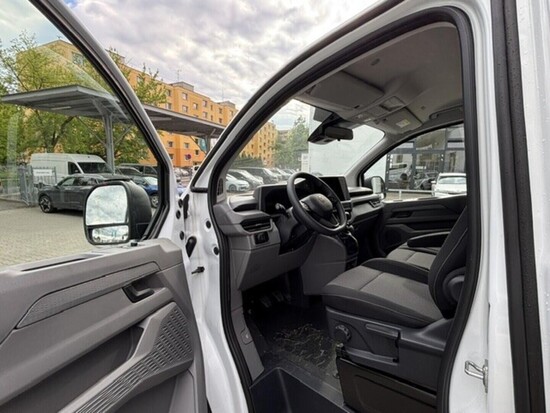 VOLKSWAGEN Entry Caravelle 2.0 TDI DR 110 kW_3
