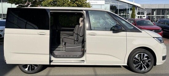 VOLKSWAGEN Akční Multivan Life 2,0 TDI 110 kW_4