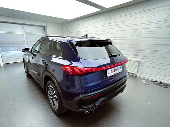 AUDI Q5 S-line 40 TDI quattro STR 150 kW_3