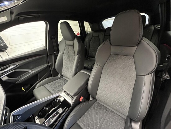 AUDI Q5 S-line 40 TDI quattro STR 150 kW_4
