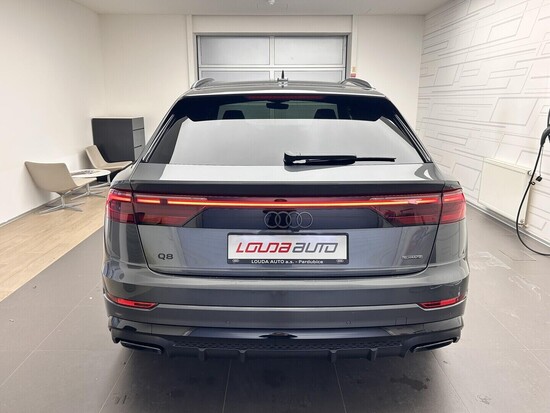 AUDI Q8 SUV  50 TDI quattro 210 kW_3