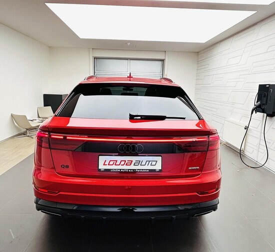AUDI Q8 SUV  50 TDI quattro 210 kW_3