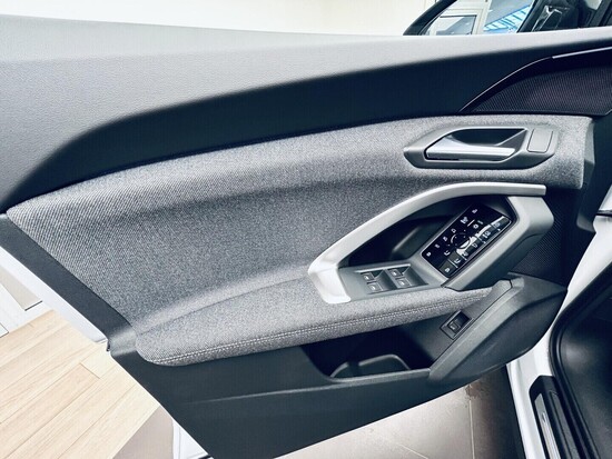 AUDI Q5 S-line 40 TDI quattro STR 150 kW_5