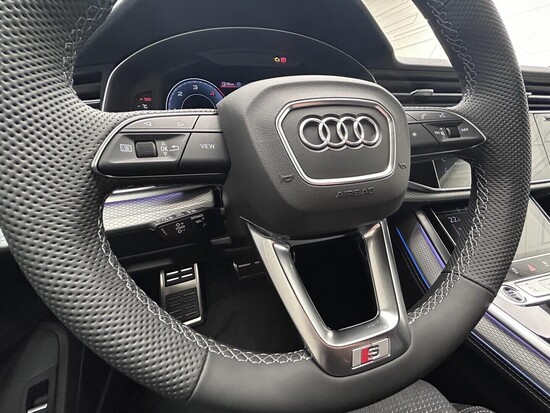 AUDI Q8 SUV 50 TDI quattro 210 kW_5