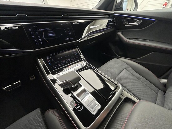 AUDI Q8 SUV 50 TDI quattro 210 kW_5