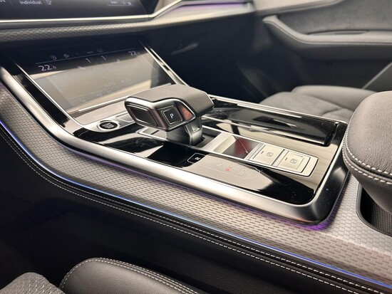 AUDI Q7 SUV S line TDI quattro 210 kW_5