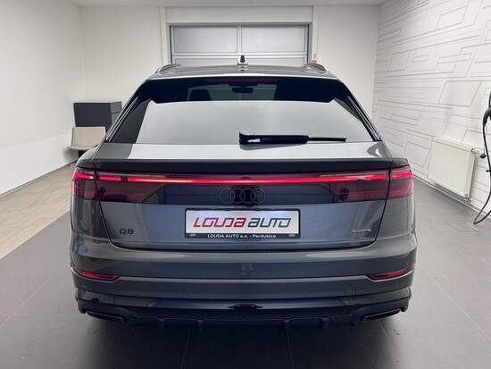 AUDI Q8 SUV TDI quattro 210 kW_3