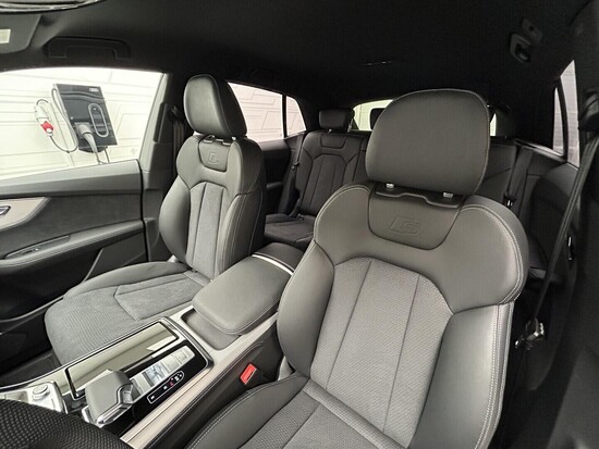 AUDI Q8 SUV TDI quattro 210 kW_4