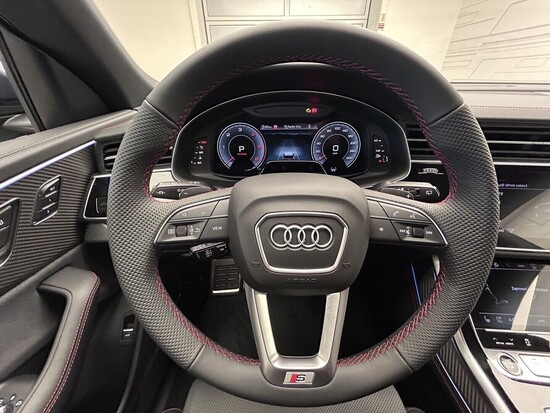 AUDI Q8 SUV TDI quattro 210 kW_5