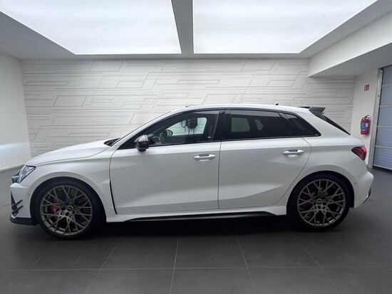 AUDI RS 3 Sportback 2,5 TFSI 294 kW_2