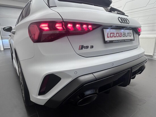 AUDI RS 3 Sportback 2,5 TFSI 294 kW_3